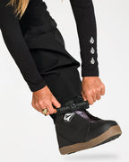 h1352654_volcom_blk_dtl2