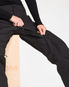 h1352656_volcom_blk_dtl1