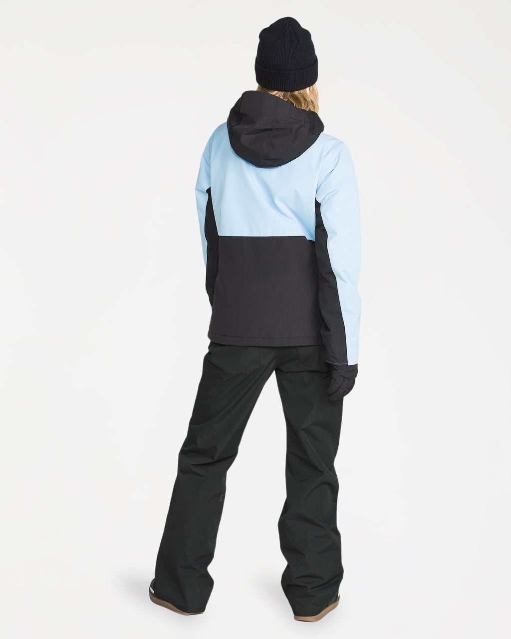 h1352658_volcom_blk_frt8