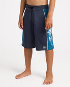 Boys 8-16 Dbah 2.0 Pro 19" Boardshorts