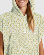 Girls 6-14 These Are The Daze Towel