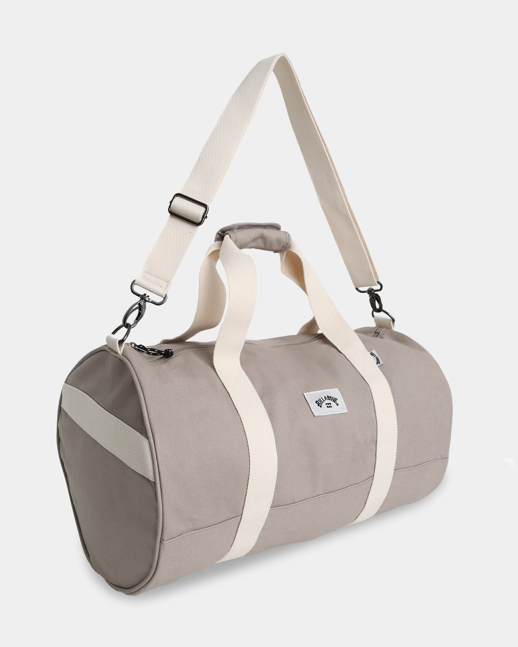 DEMAND DUFFLE BAG