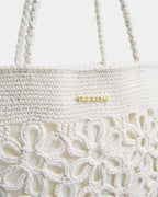 Womens Wild Daisies Tote Bag