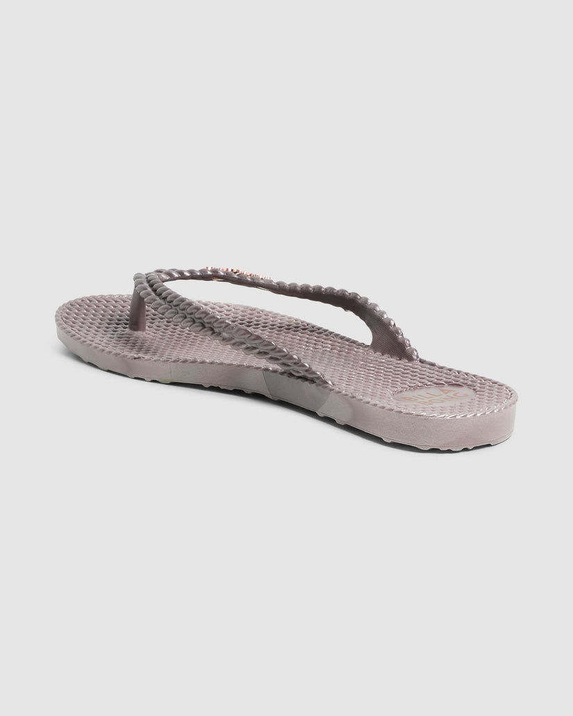 Womens Kick Back Metallic Thongs