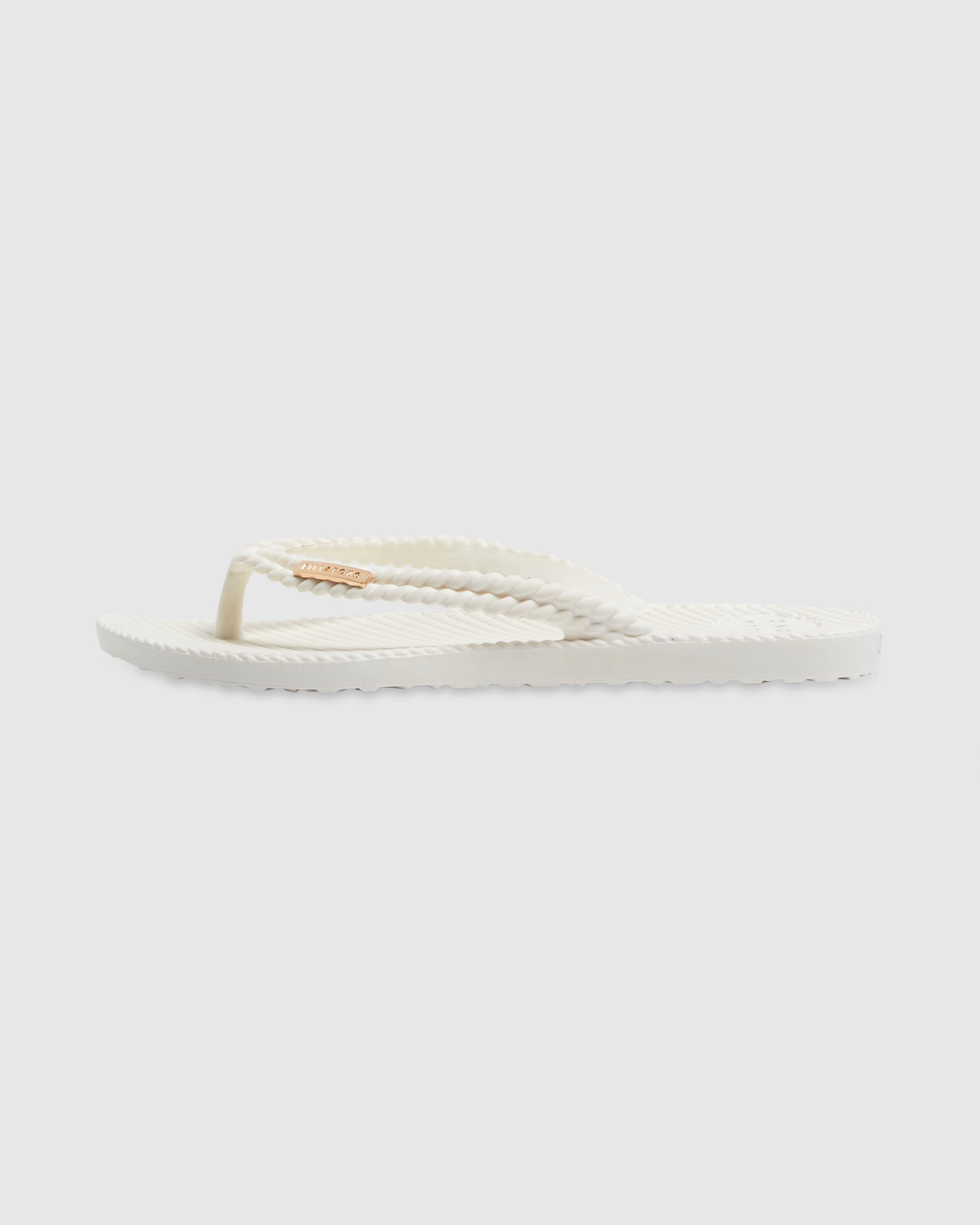 Womens Kick Back Solid Thongs