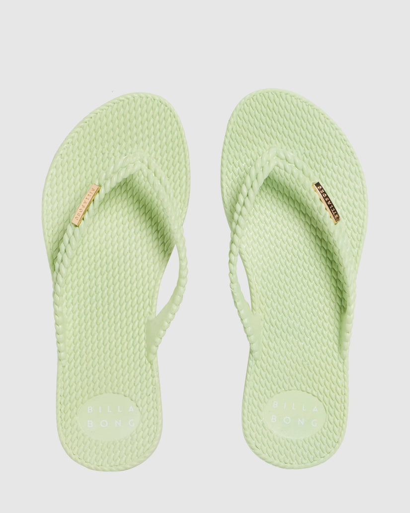 Womens Kick Back Solid Thongs