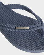 Womens Kick Back Solid Thongs