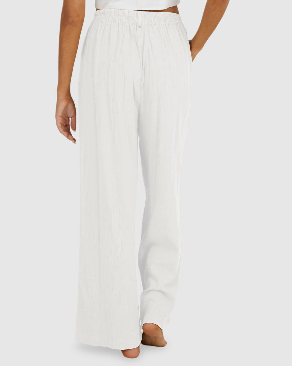 ubjnp00116_billabong_wht_bck5