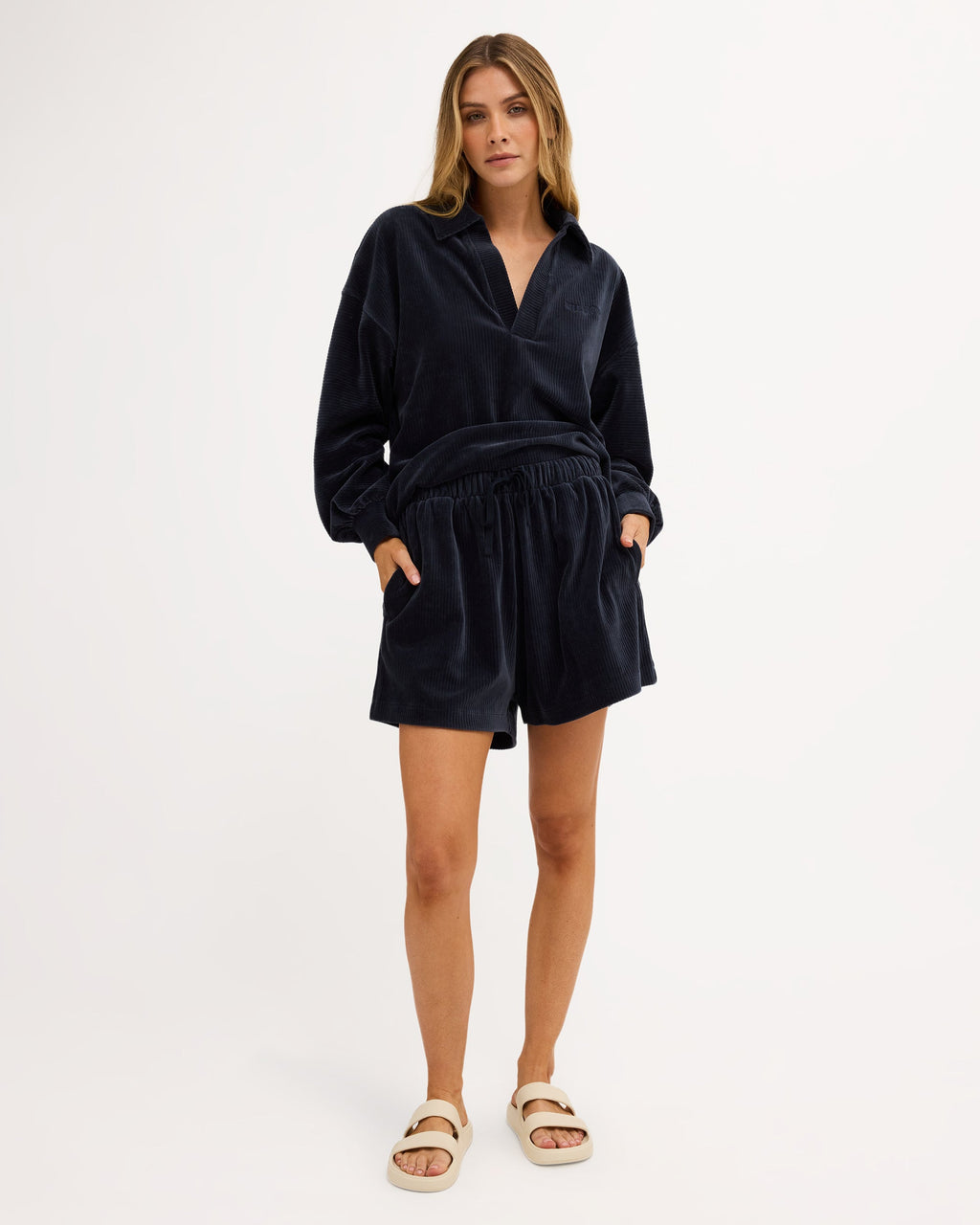 ubjns00182_billabong_trv_frt9