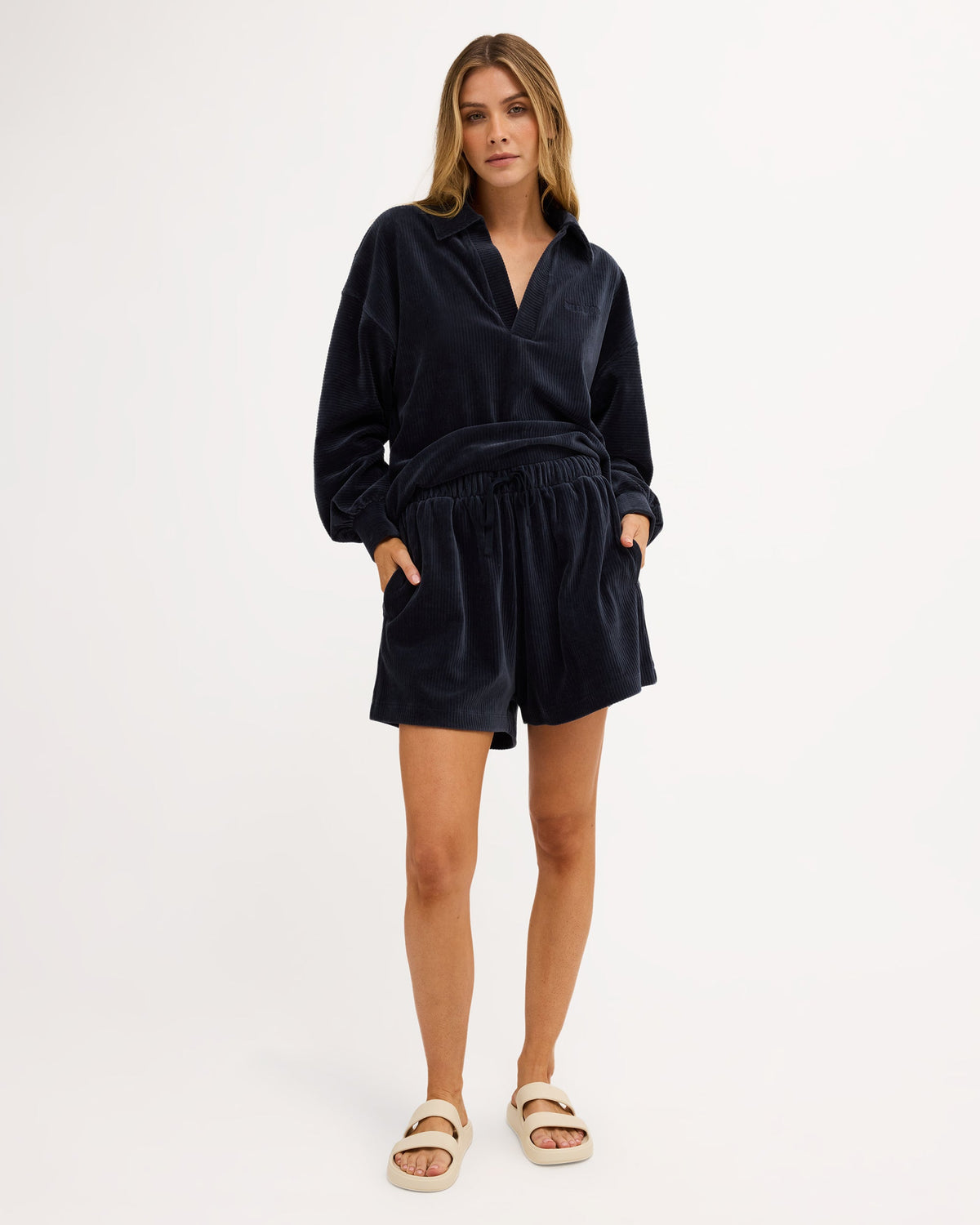 ubjns00182_billabong_trv_frt9
