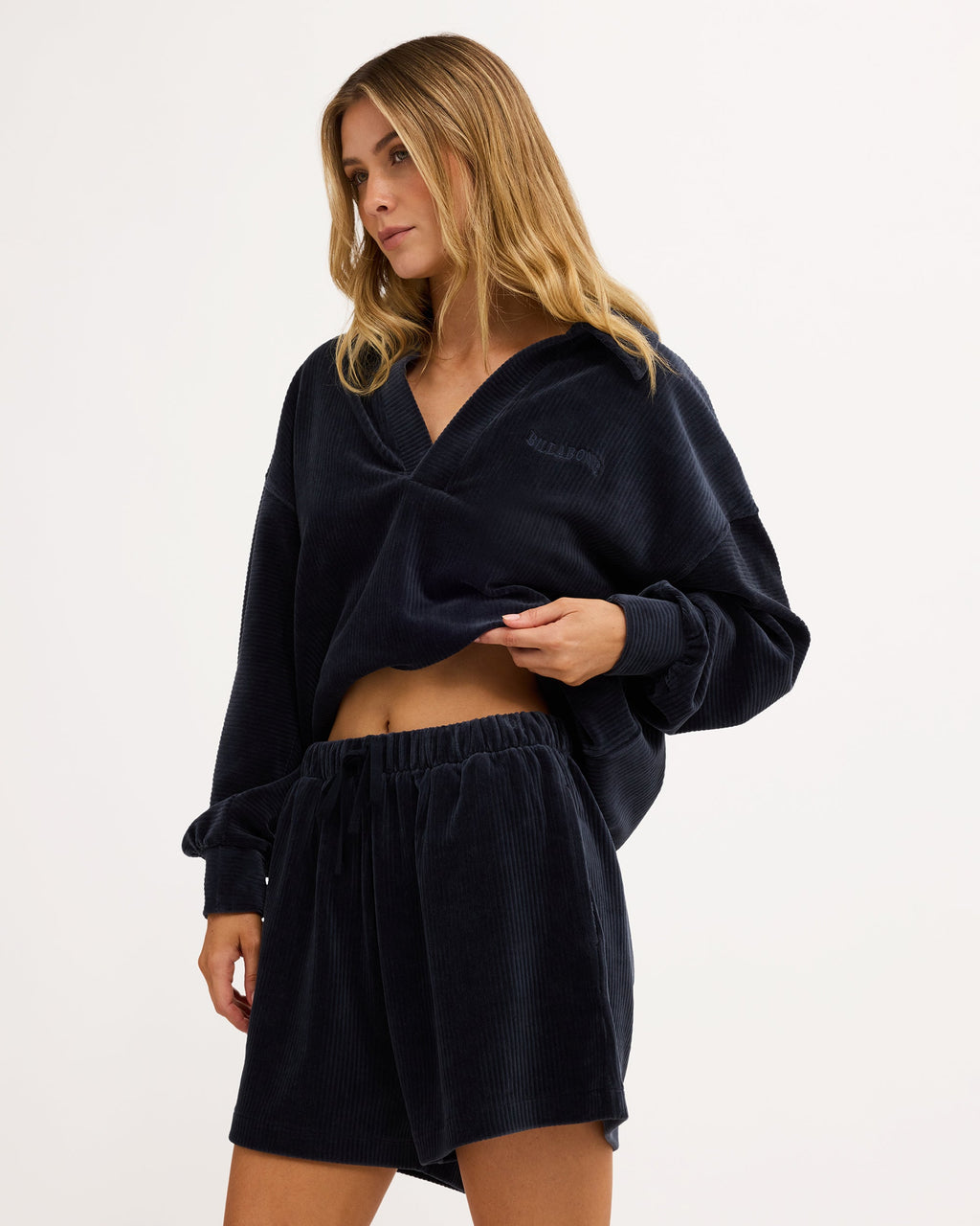 ubjns00182_billabong_trv_sd1