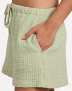 Womens Wanderer Elastic Waist Shorts