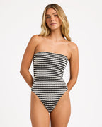 Womens Wavey Daze Tully One Piece Swimsuit