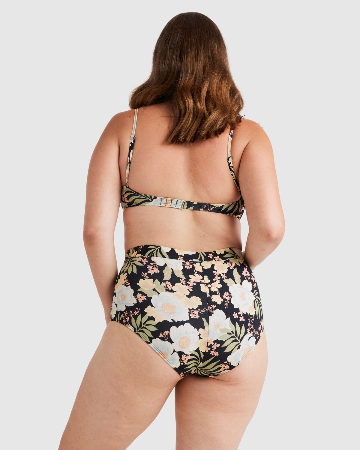 Womens Lost Cove Lila DD Bralette Bikini Top