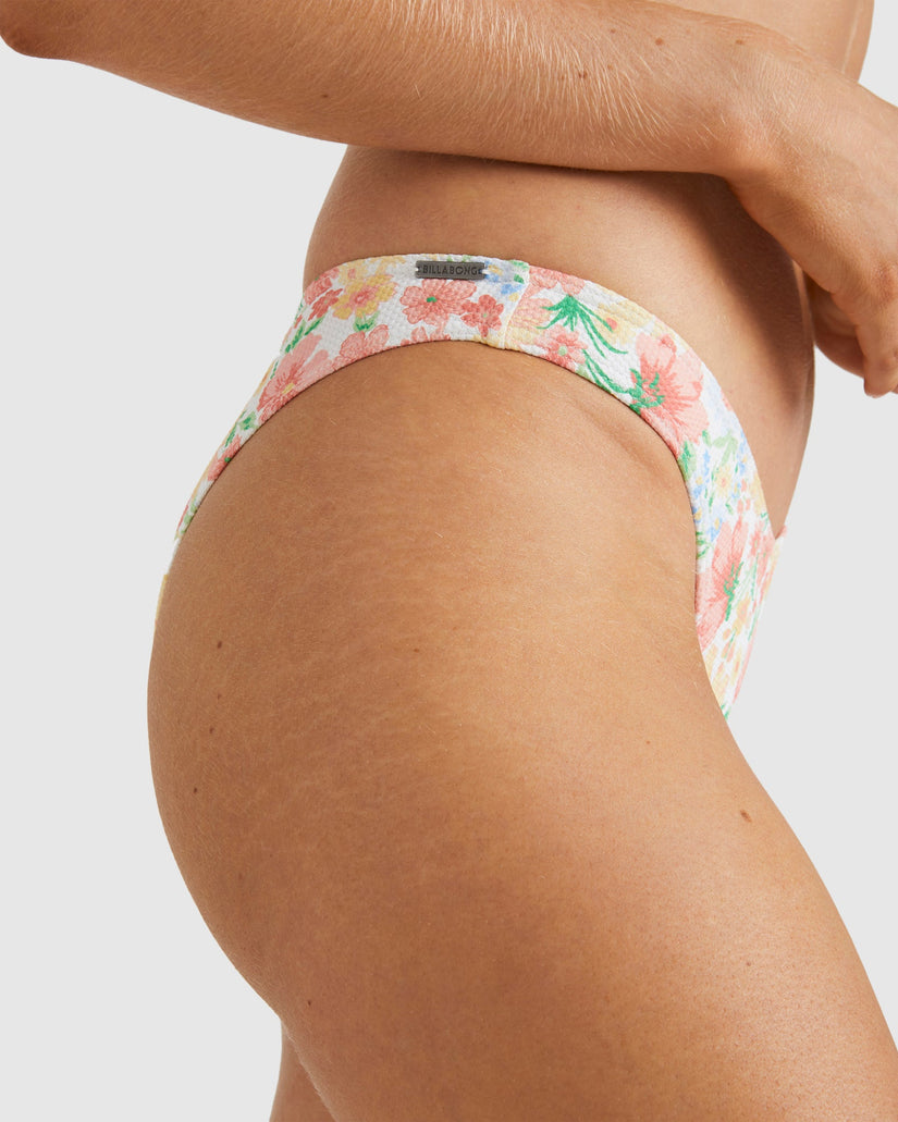 Womens True Romance Hike Bikini Bottom