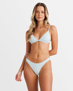 Womens Tanlines Hike