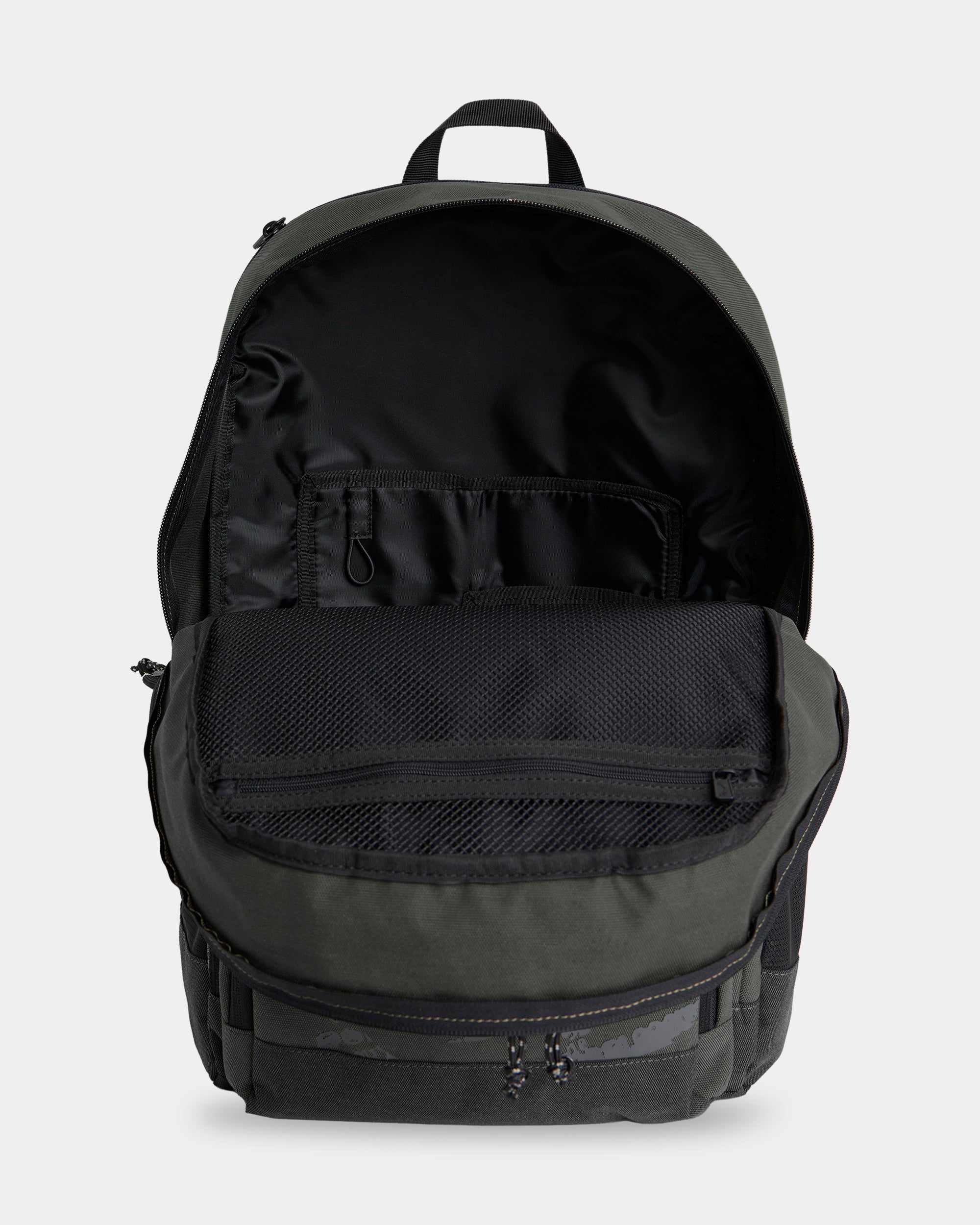 ubybp00158_billabong_mil_dtl3