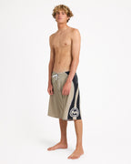 ubybs00237_billabong_san_frt9