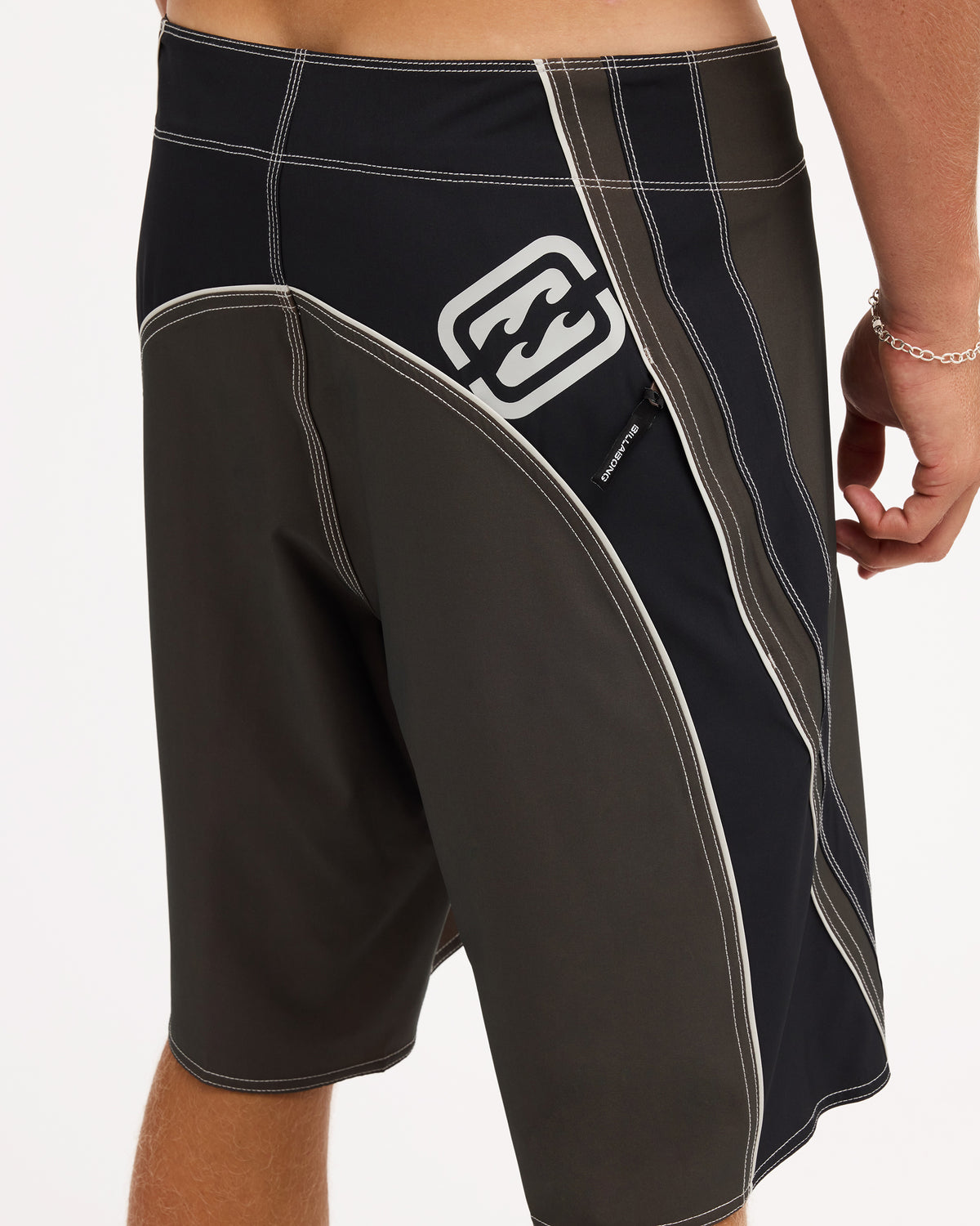 Mens Fluid 2K Pro 21" Boardshorts