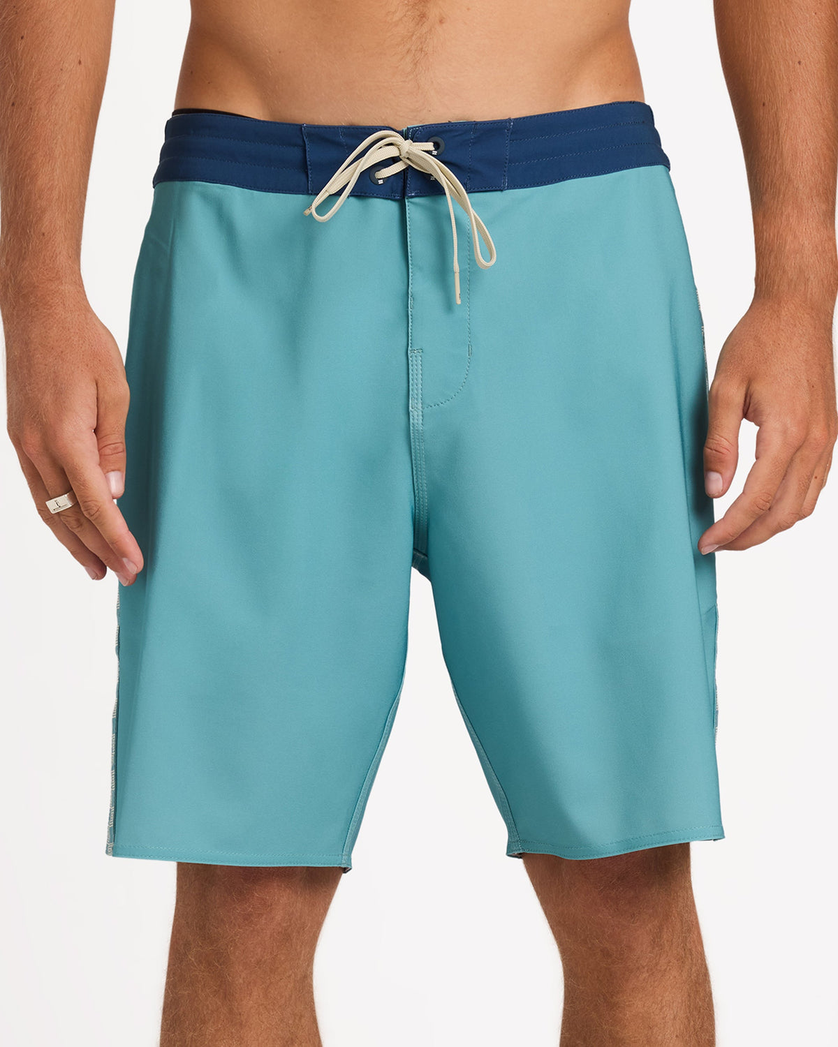 ubybs00245_billabong_bke0_frt6