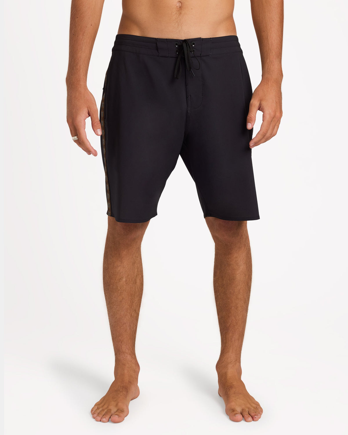 ubybs00245_billabong_blk_frt1