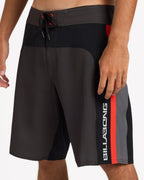 Mens M7 Pro 20 21" Boardshorts