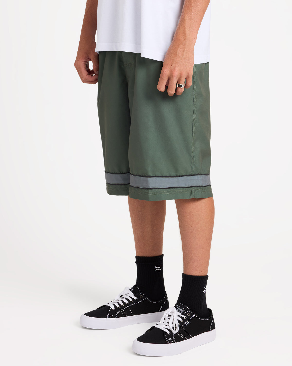 Mens Throw On 2.0 22" Boardshorts