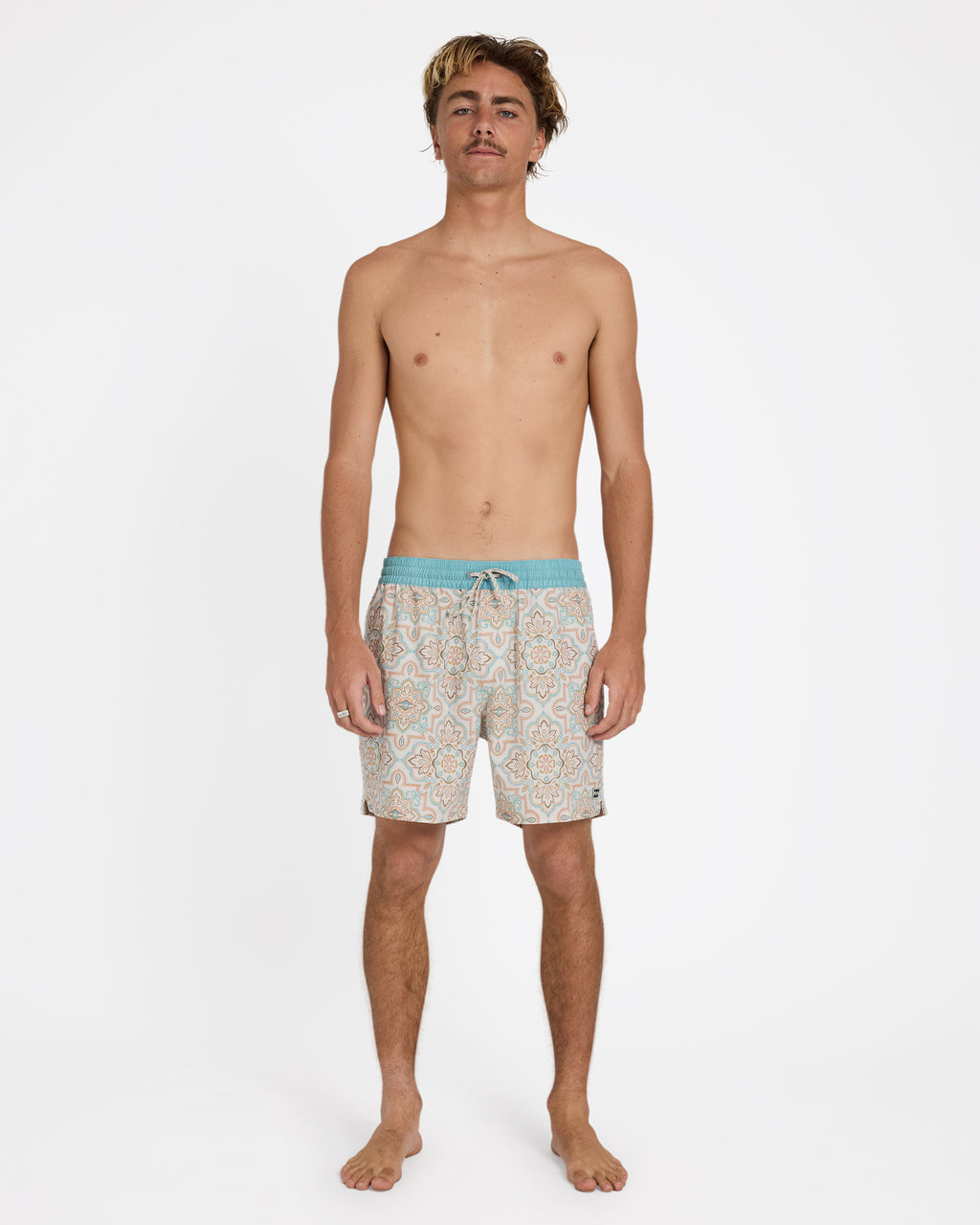 ubyjv03015_billabong_vik_frt9