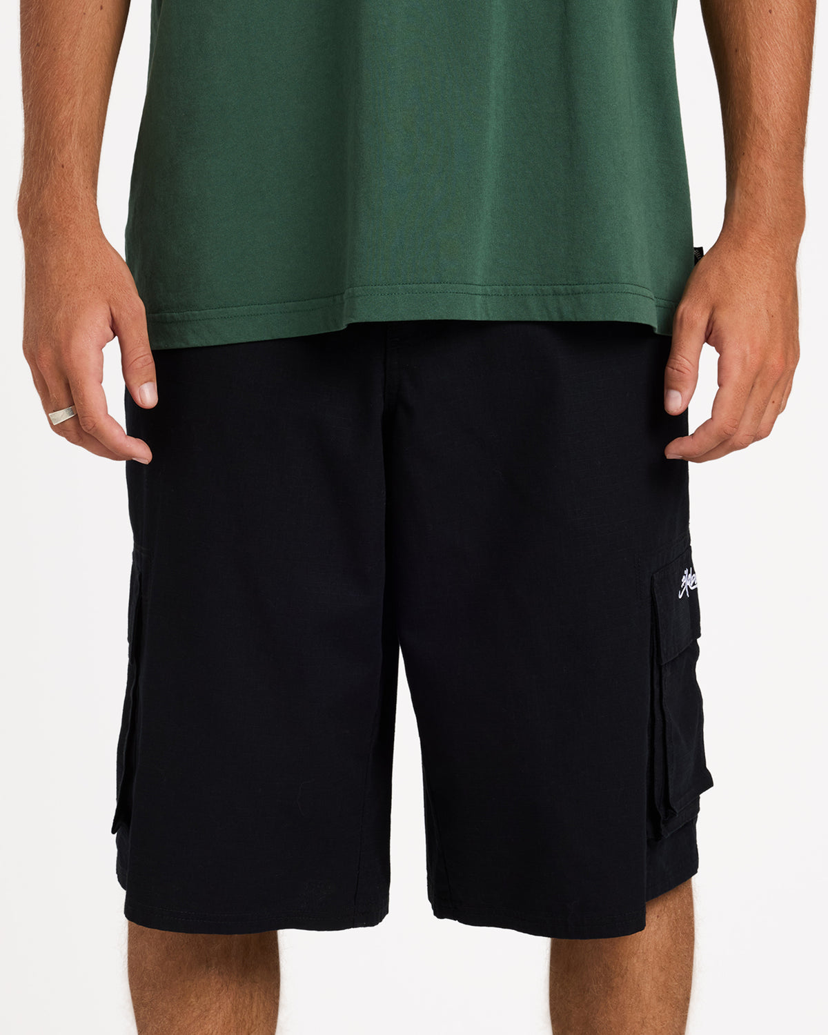 Mens Script Cargo 24" Shorts