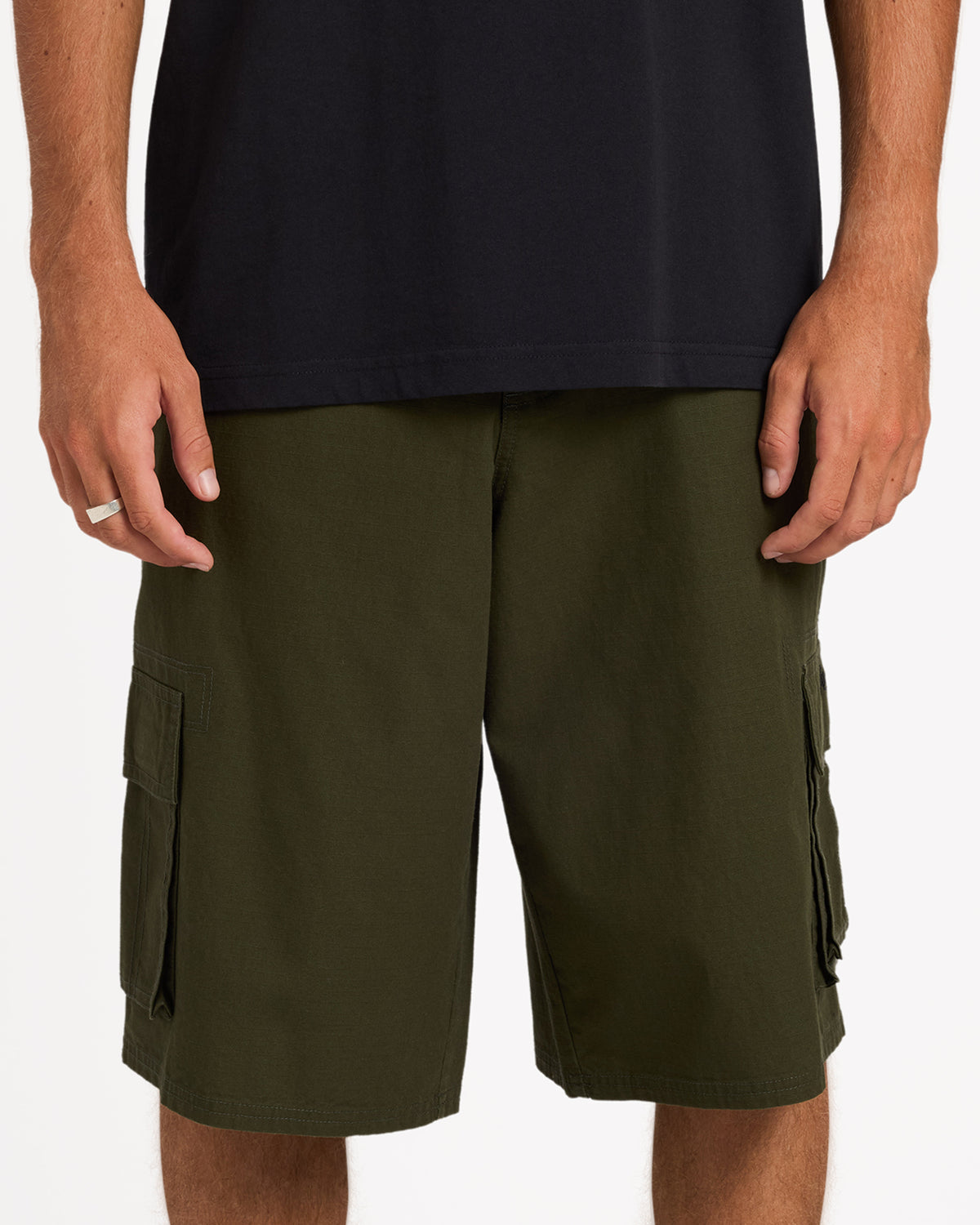 Mens Script Cargo 24" Shorts