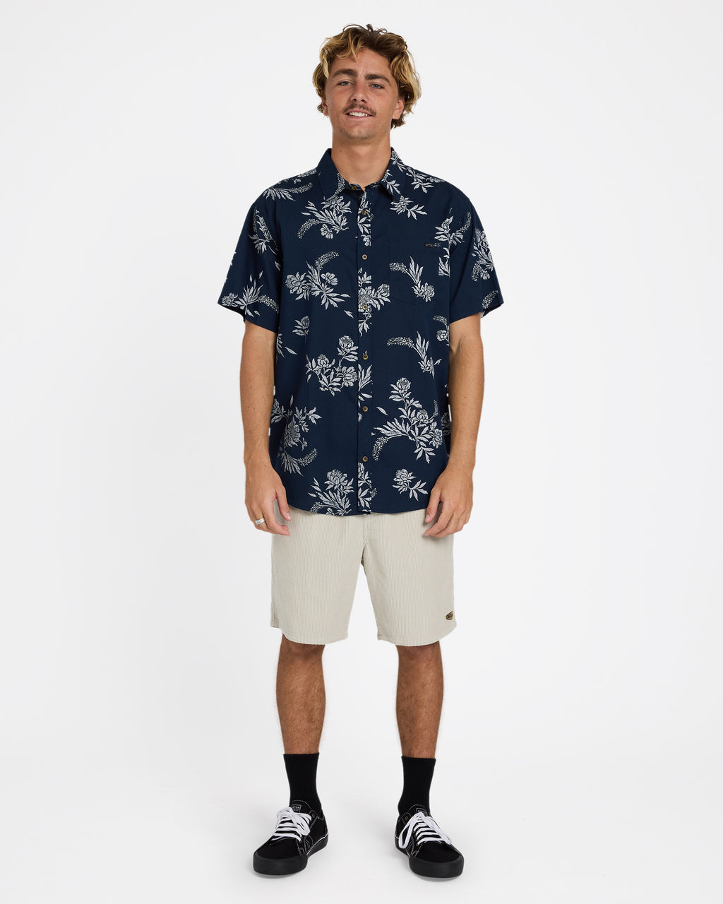 ubywt00173_billabong_trv_frt9