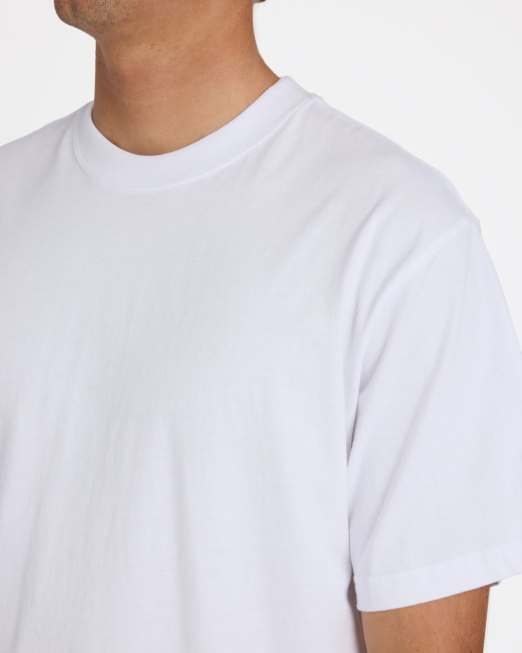 ubyzt00686_billabong_wht_dtl1