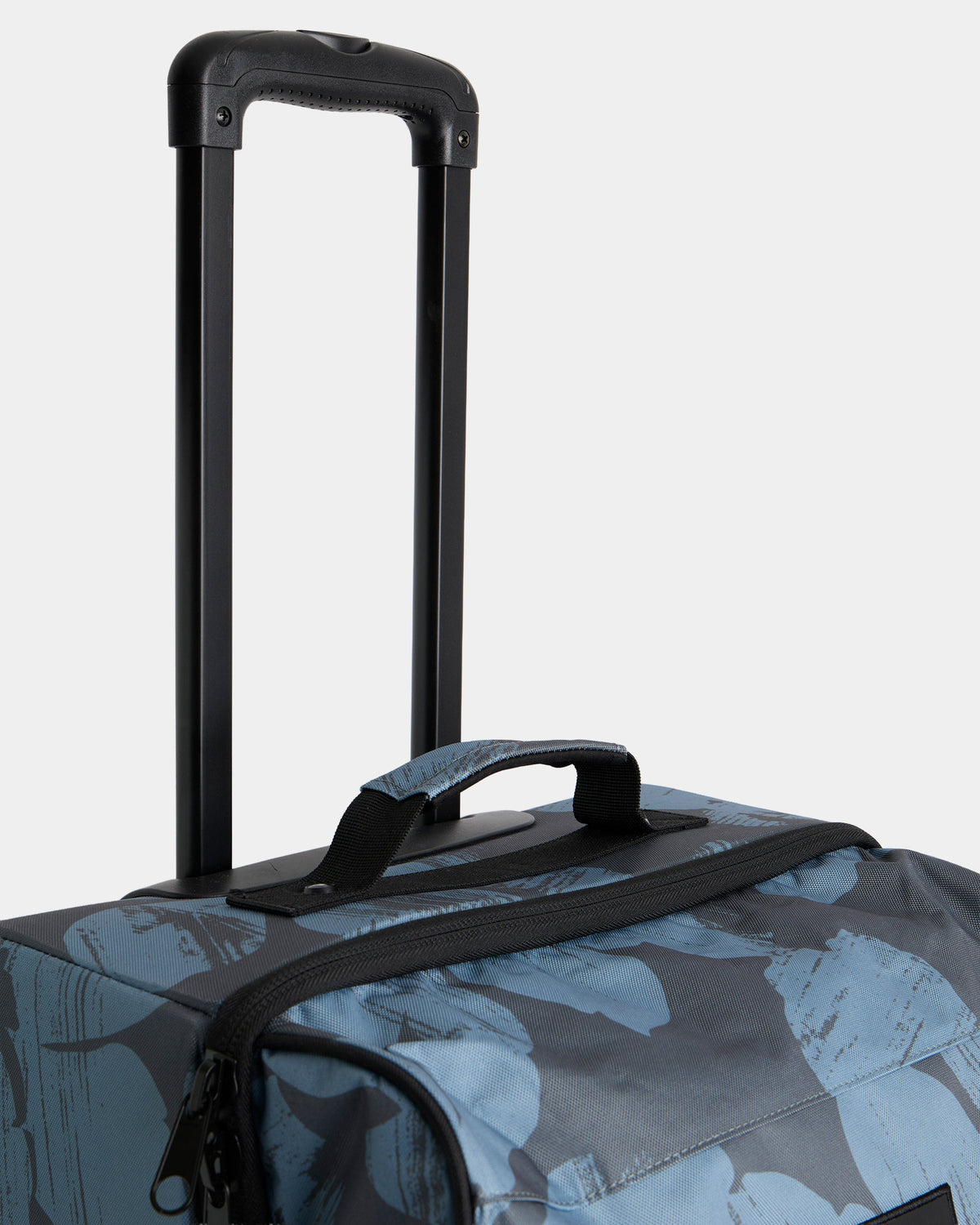 ucjbl03001_volcom_blu_dtl2