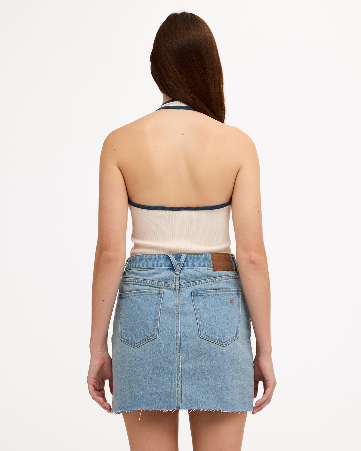 ucjdk03000_volcom_sbl_bck1