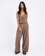 ucjnp03000_volcom_eth_frt9