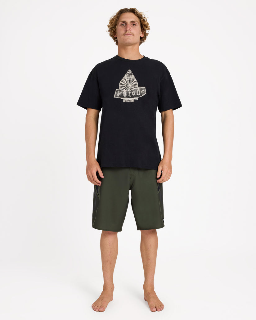 ucybs03000_volcom_sqd_frt9