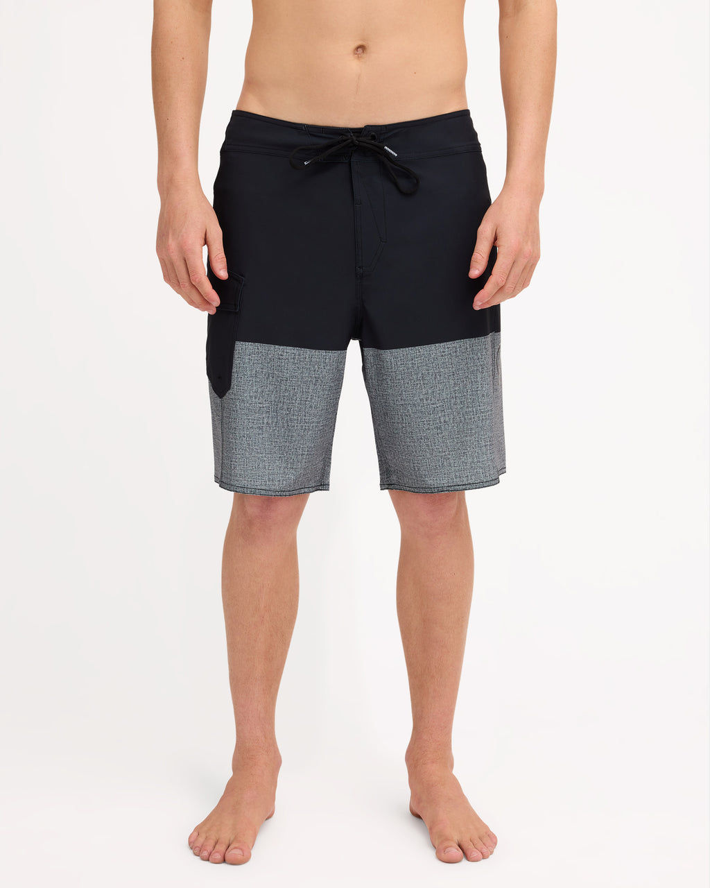 ucybs03011_volcom_blc_frt1