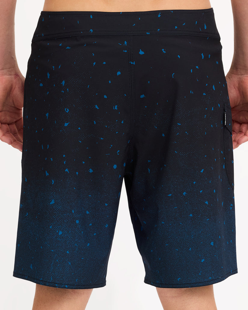 ucybs03011_volcom_bsr_bck6