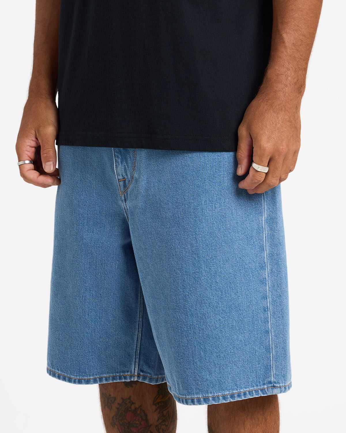 ucyds03000_volcom_cbu_sd6