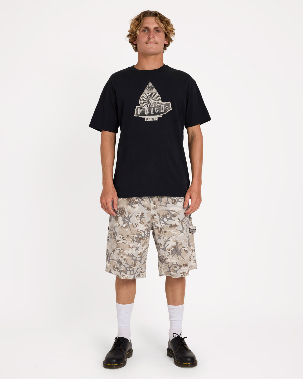ucyds03001_volcom_cam_frt9