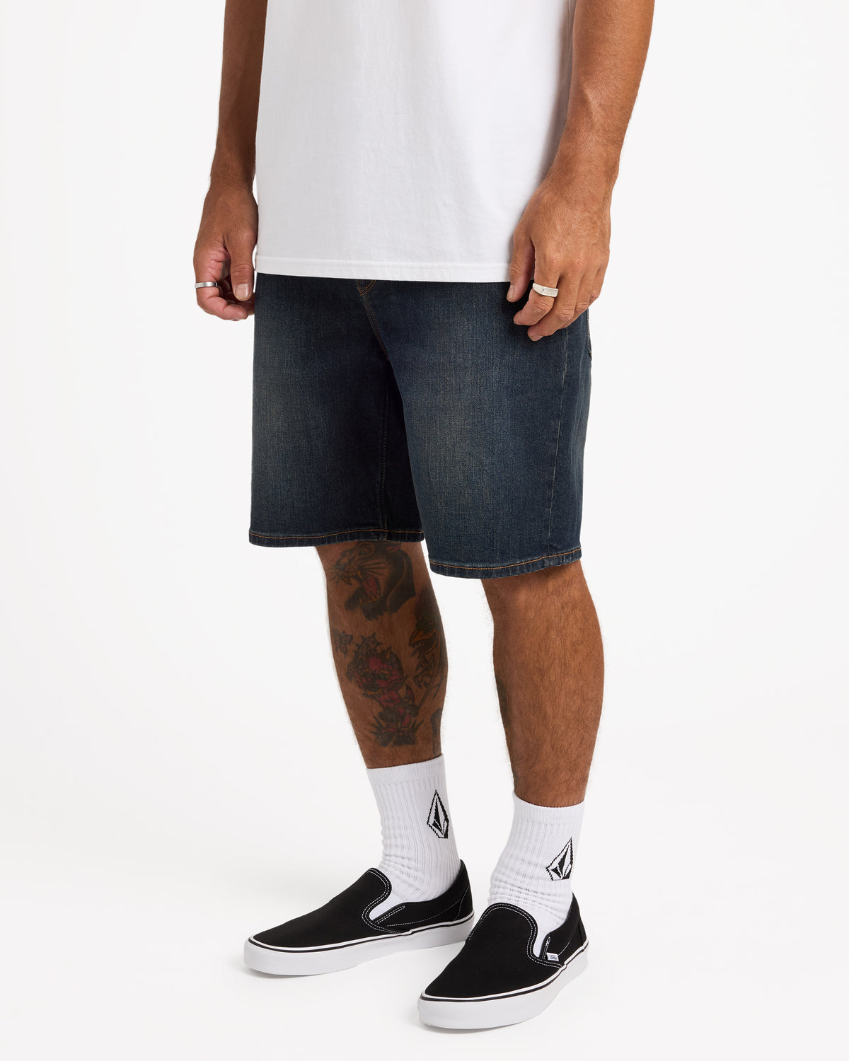 ucyds03002_volcom_nvb_sd1