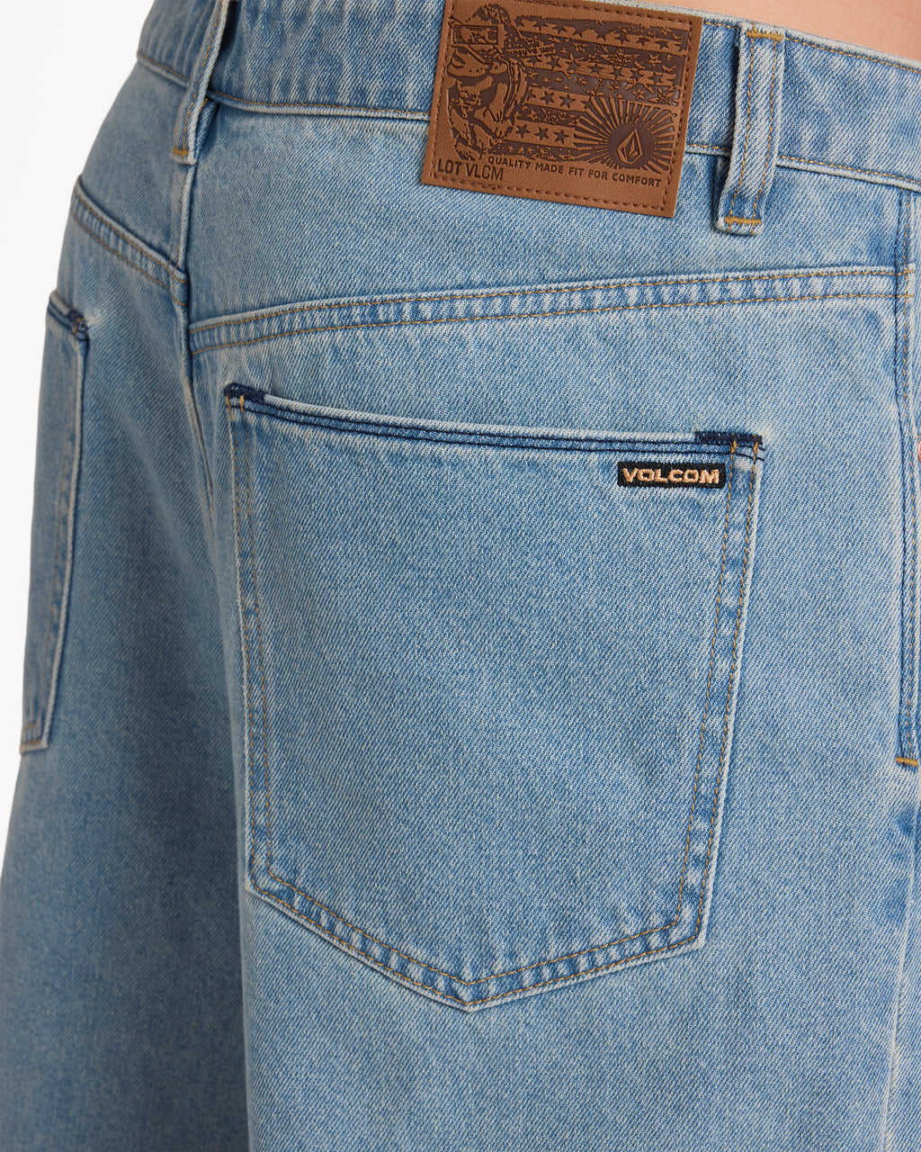 ucyds03004_volcom_sbl_dtl1