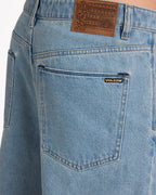 ucyds03004_volcom_sbl_dtl1