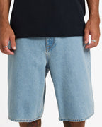ucyds03004_volcom_sbl_frt6