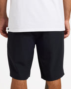 ucyhy03002_volcom_blk_bck6