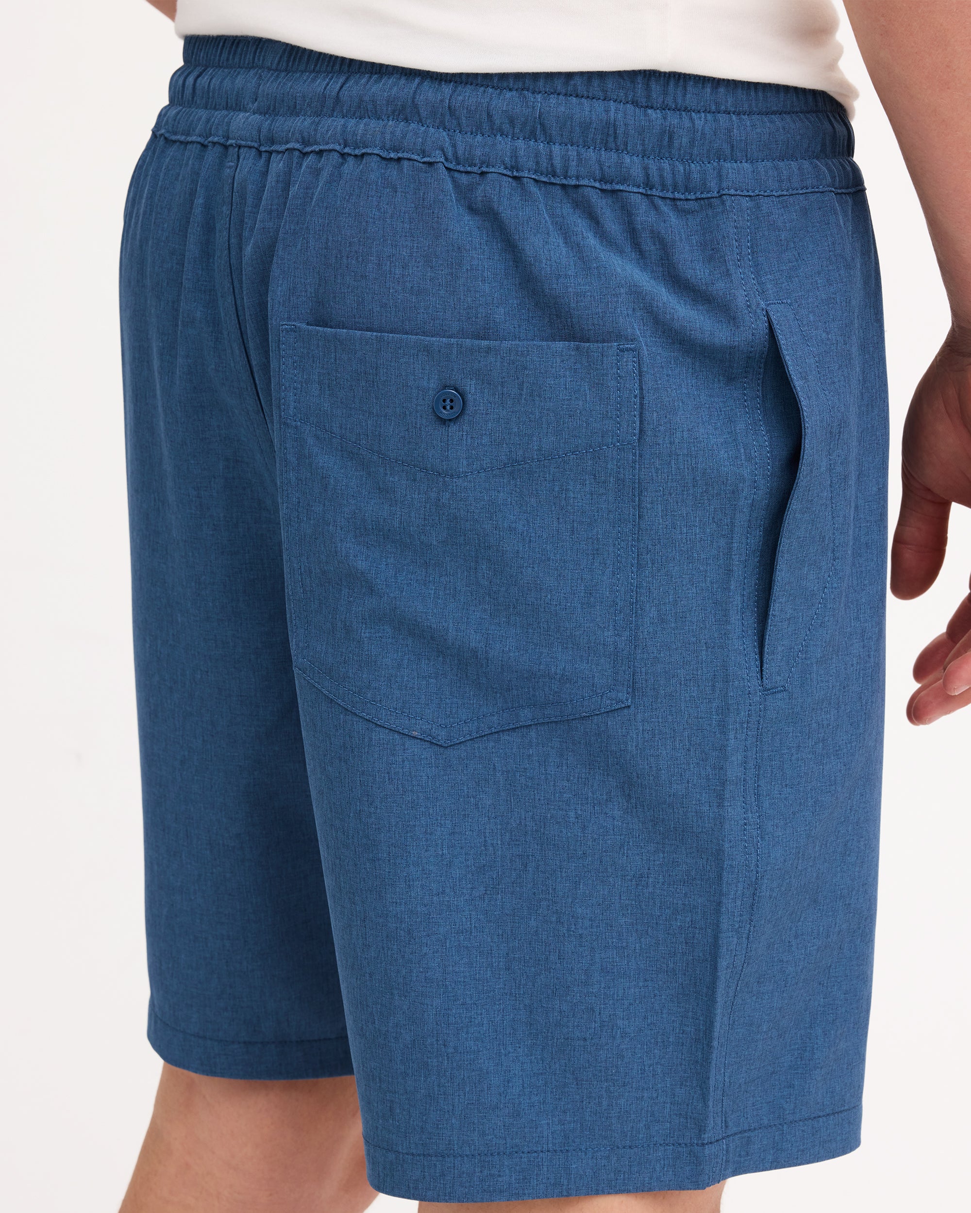 ucyhy03004_volcom_smb_dtl1