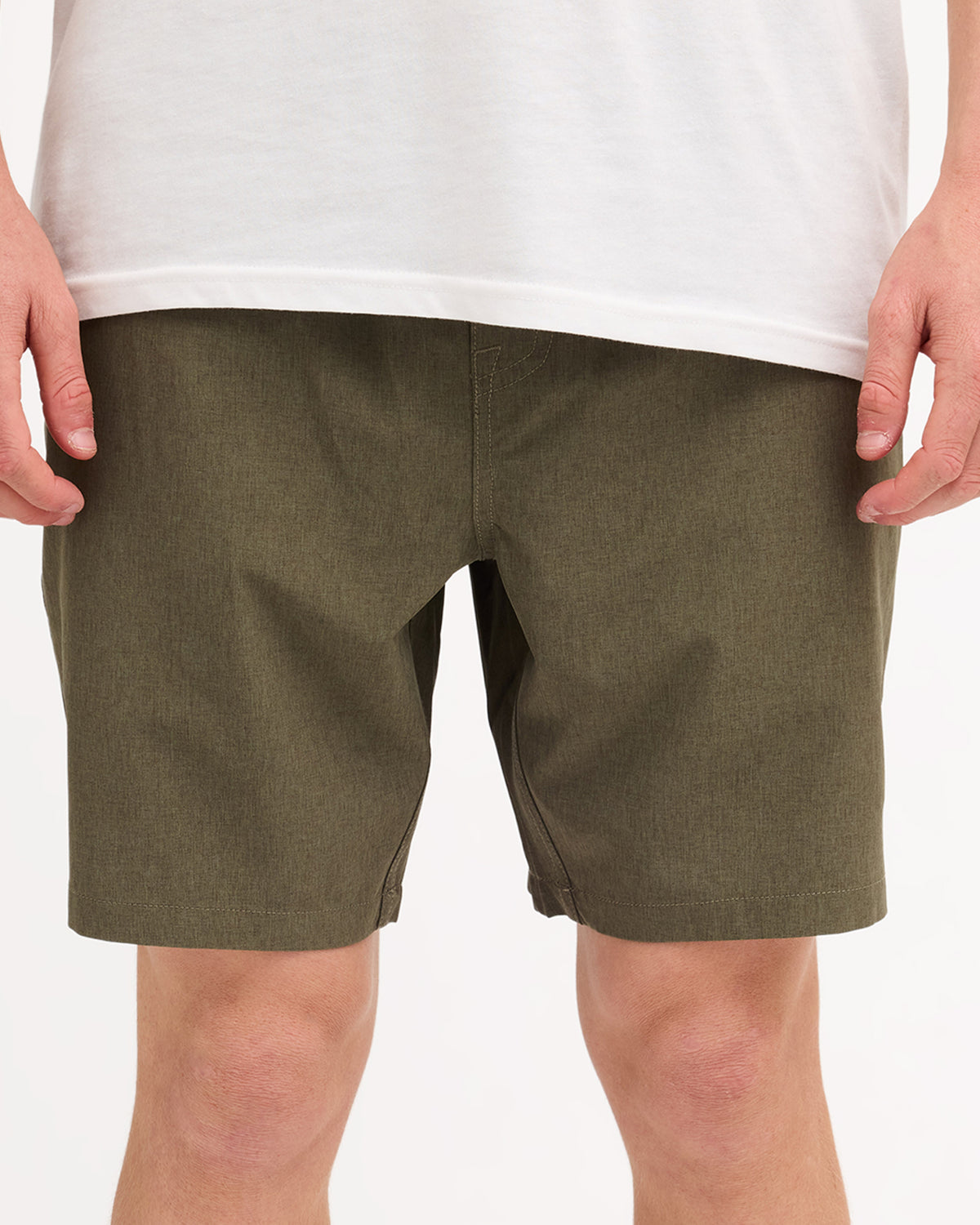 ucyhy03004_volcom_wms_frt6
