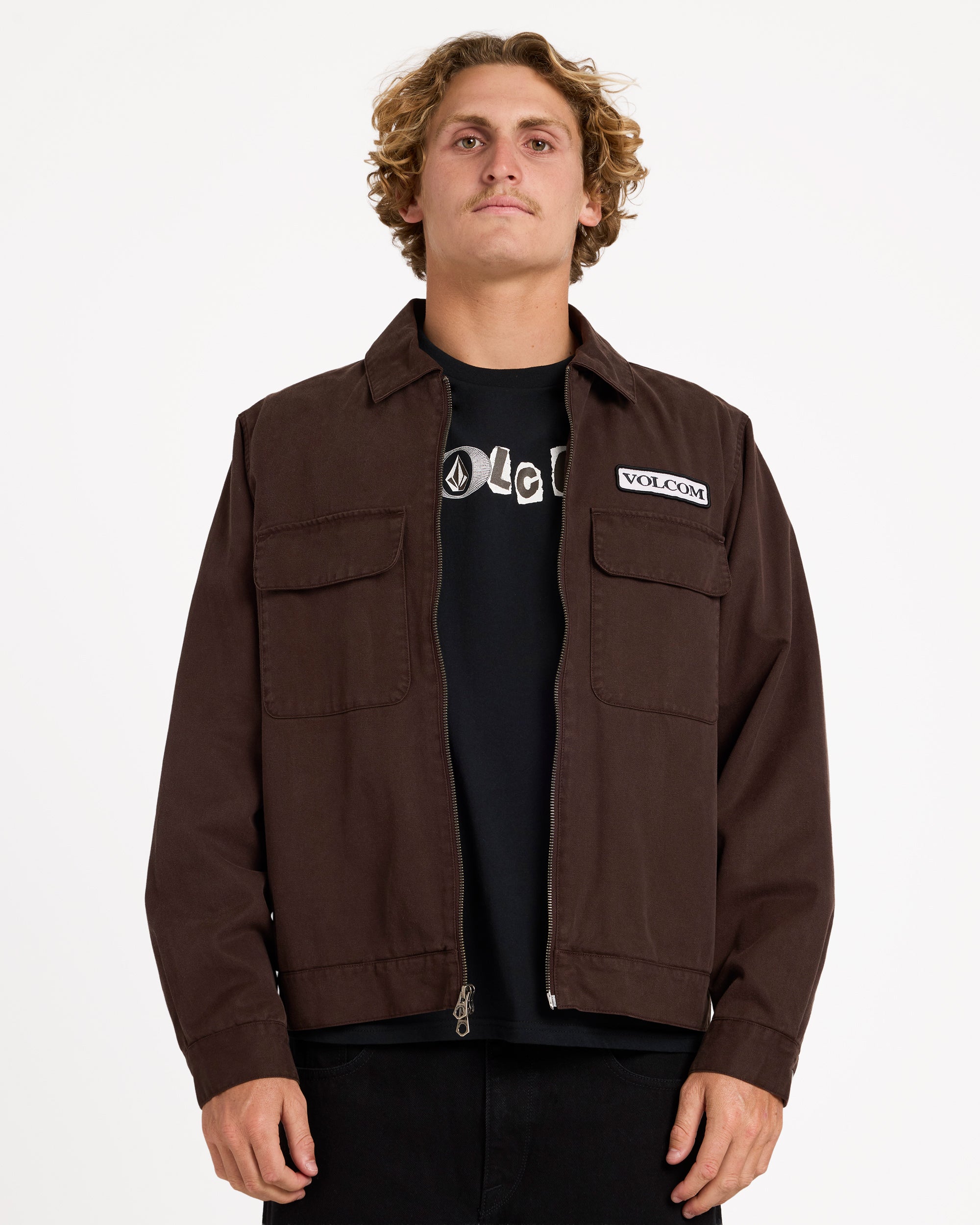 ucyjk03000_volcom_cao_frt1