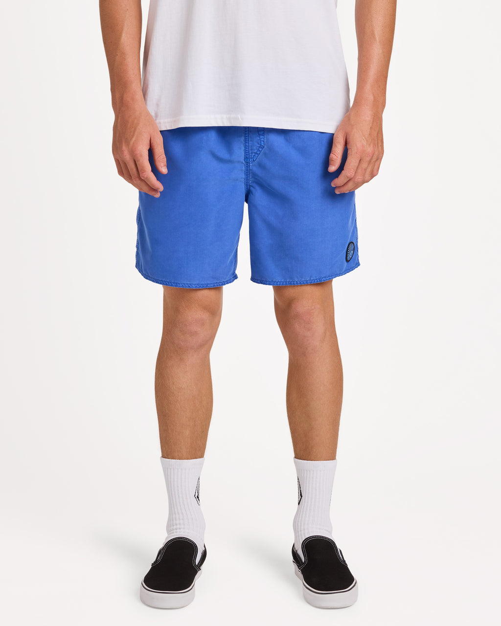 ucyjv03000_volcom_rgb_frt1
