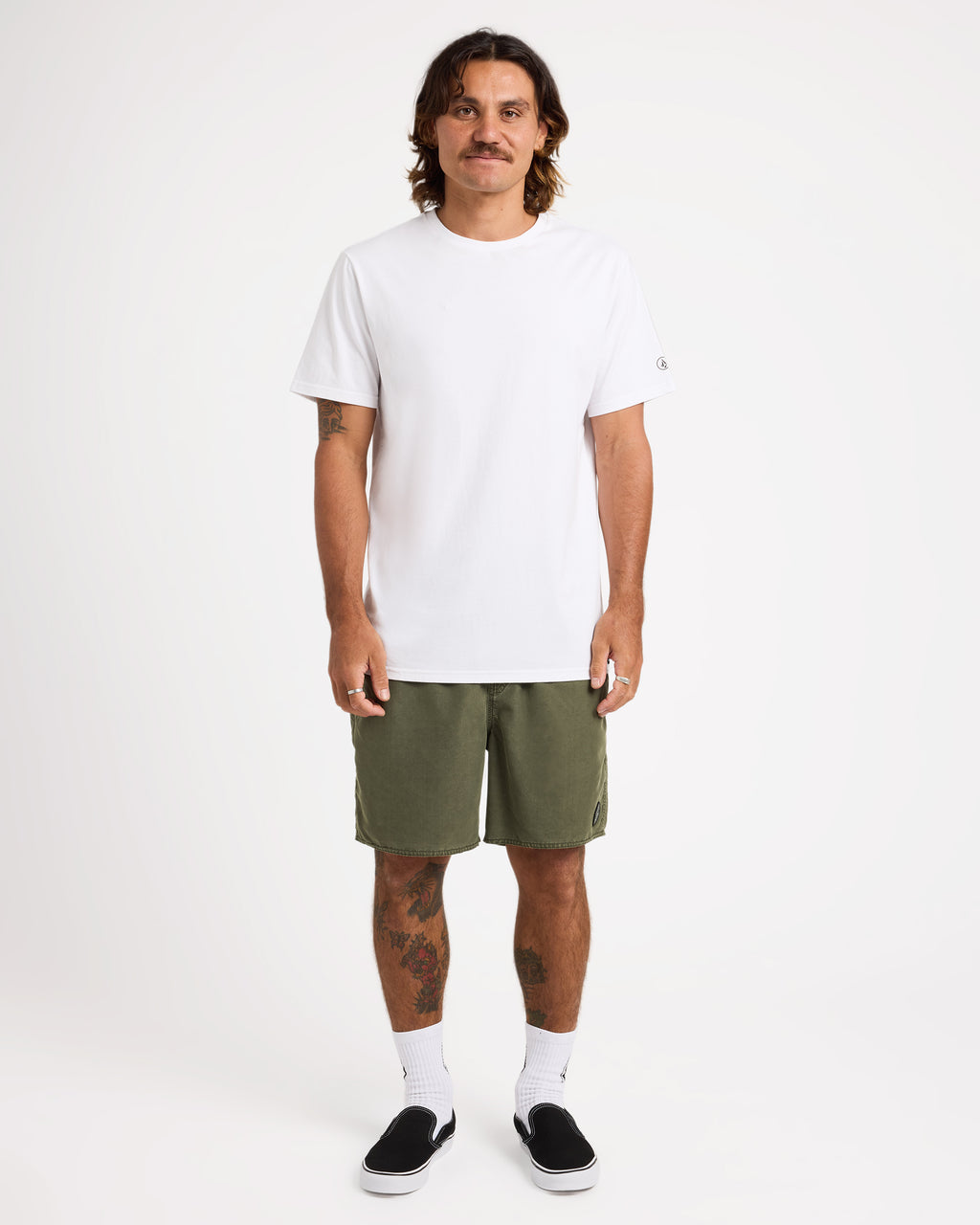 ucyjv03000_volcom_sqd_frt9